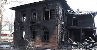Демонтаж дома после пожара в Керчи - Быстро и надежно от Сварной-Крч от 2205 рублей
